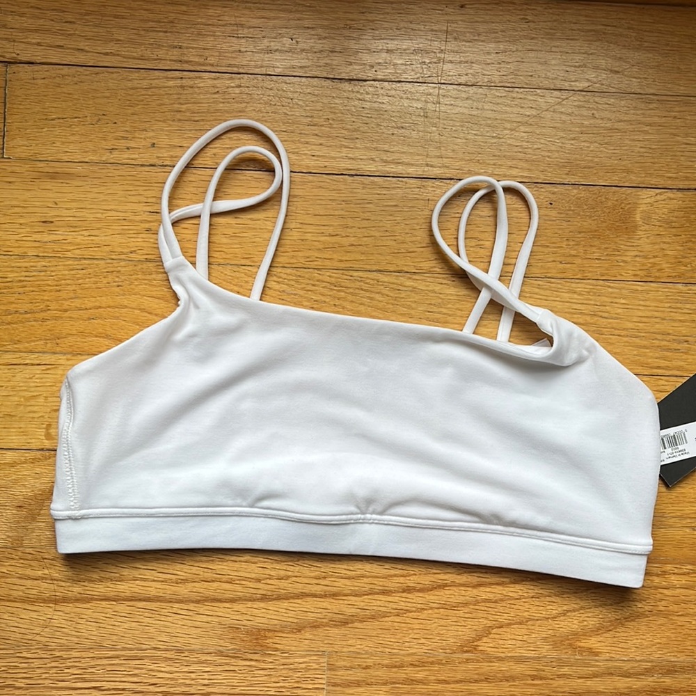 NWT gap fit breathe sports bra size m
